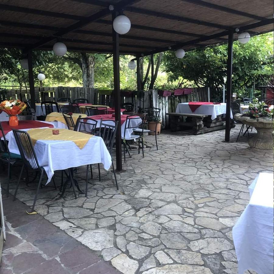 Domaine Du Berange Hotel Saint-Genies-des-Mourgues ภายนอก รูปภาพ